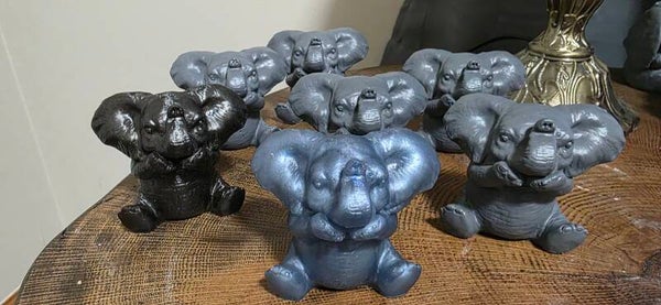 Shelf Elephant