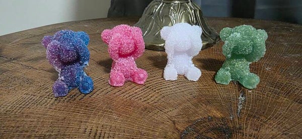 Resin teddy bear