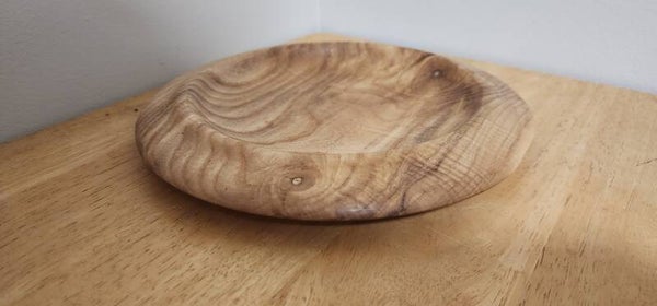 shallow bowl.