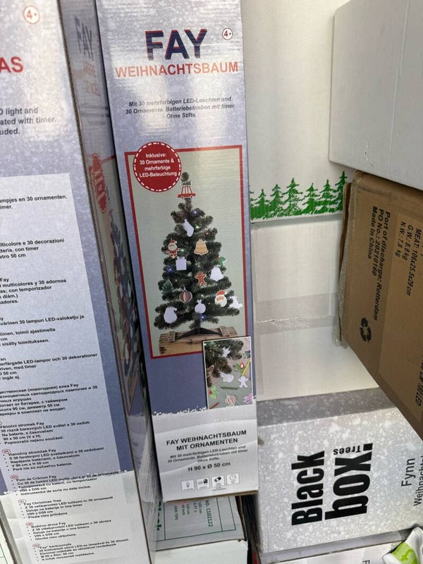 Luxe kunstkerstboom. OP = OP!