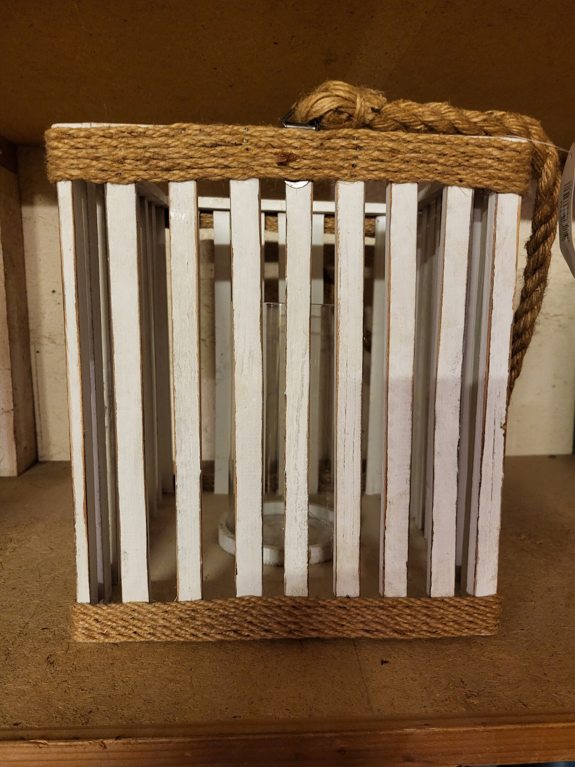 Eleganter Windlicht-Kerzenständer im Shabby Chic Nr. 9