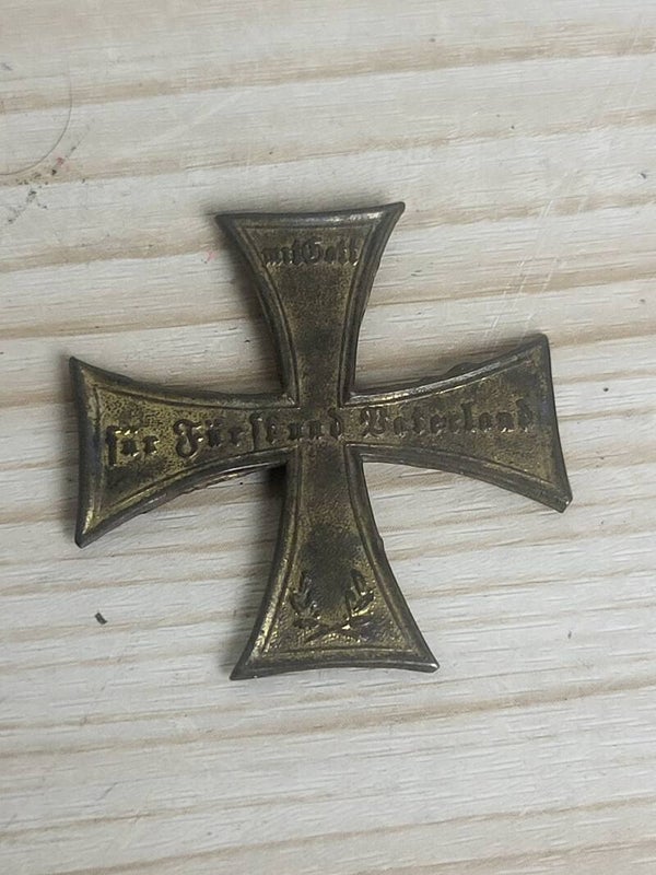 Landwehrkreuz für den Tschako, um 1880 – „Mit Gott für Fürst und Vaterland“