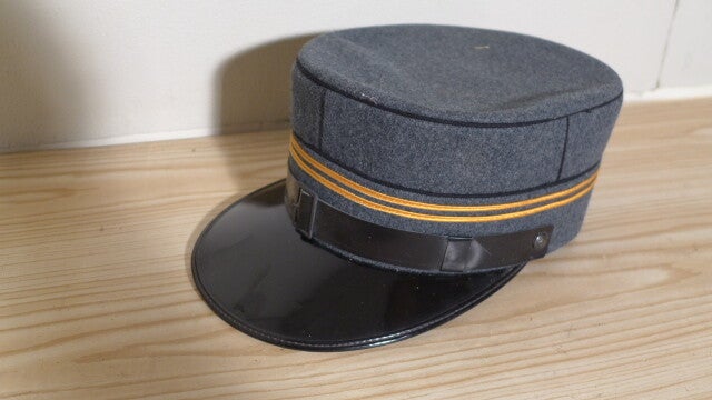 Militärhut eines Oberleutnants der Schweizer Armee