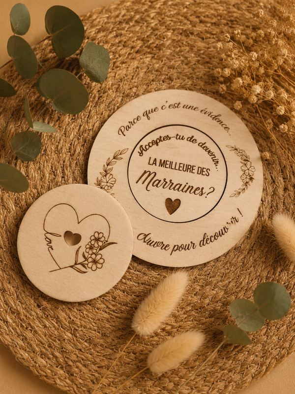 Demande Marraine personnalisée en bois – Une annonce pleine d’émotion