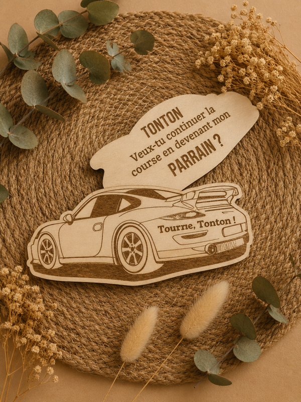 Demande Parrain en bois – Modèle voiture sport original & personnalisé