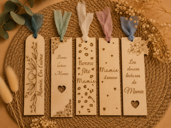 Marque-page en bois personnalisé – Lecture & douceur pour Mamie