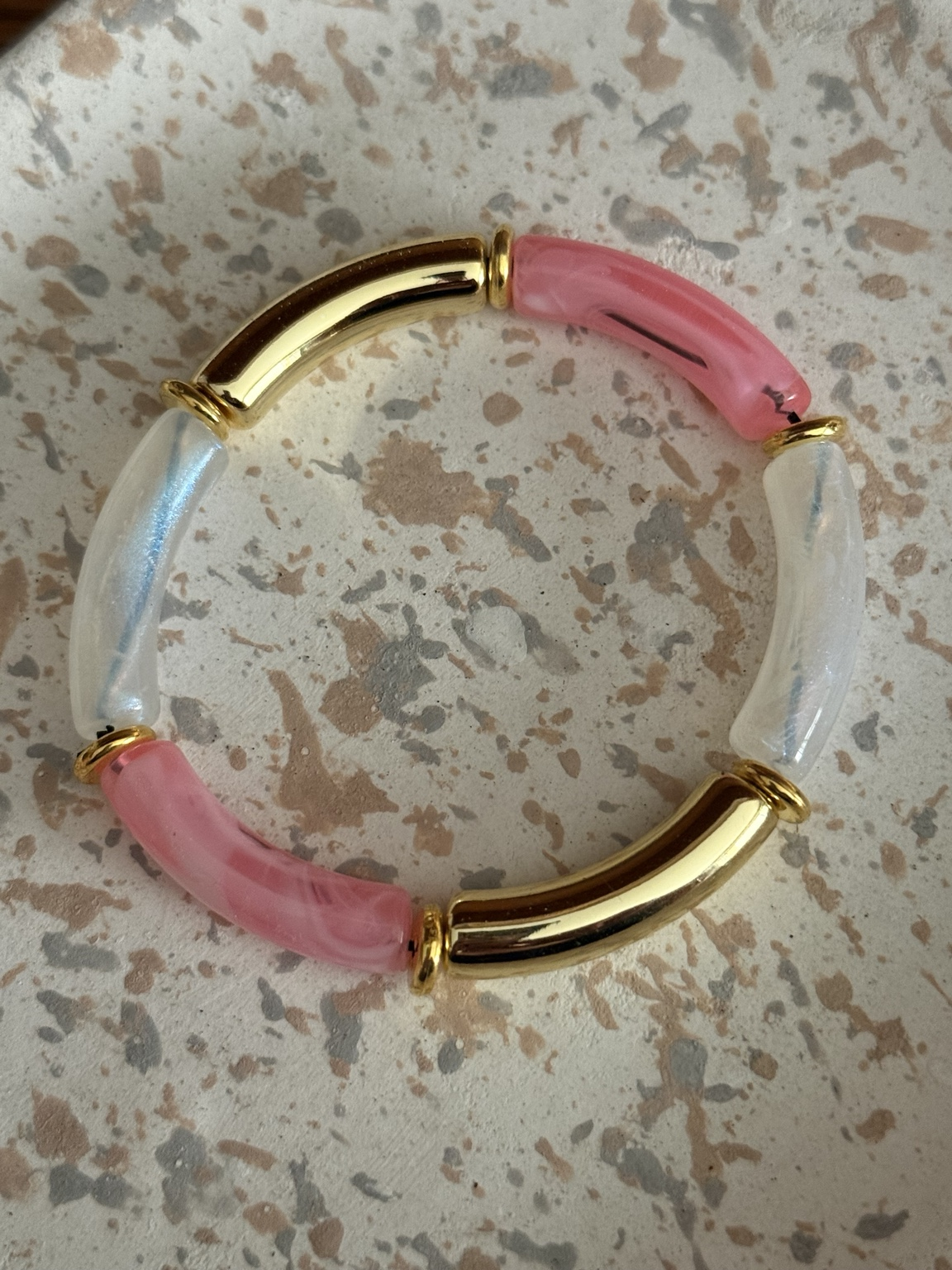 🌸 Fiche produit – Bracelet Candy Pearl ✨