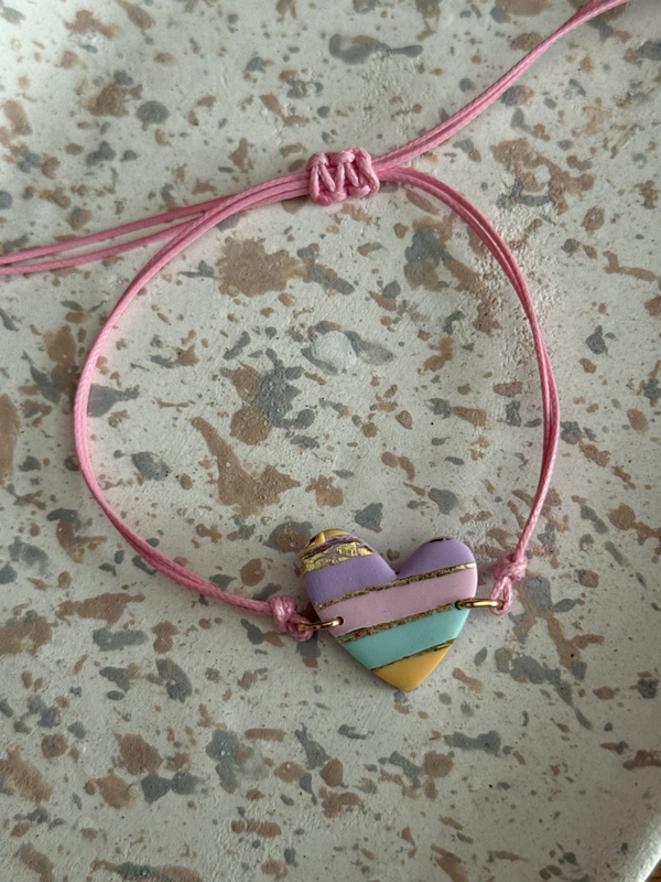 💖 Fiche produit – Bracelet Cœur Pastel ✨