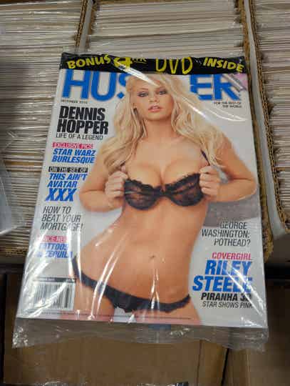 Hustler December 2010