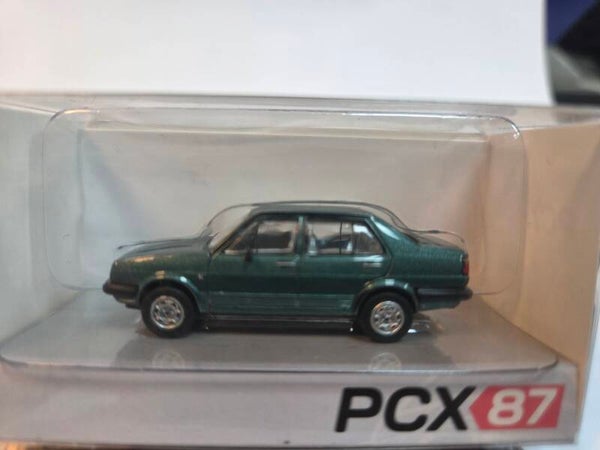 PCX 87 VW Jetta II dunkelgrün metallic 1:87