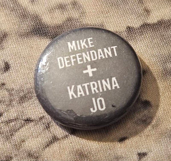 MD+KJ 1 inch button