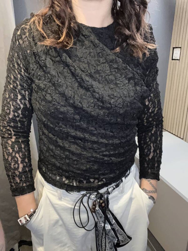 Top à dentelle