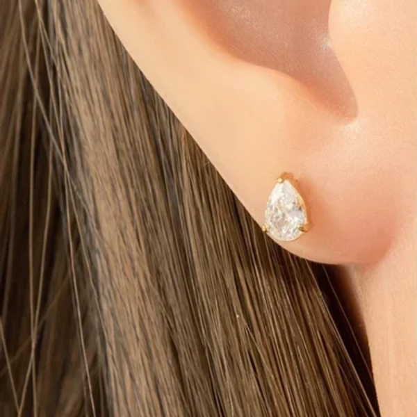 Diamond Drop stud