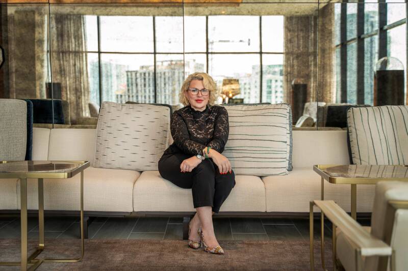Camila Crispino - Interior Designer