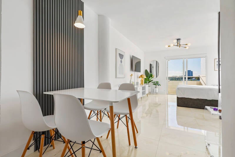 airbnb Photographer / Real Estate photographer / Interior Designer Photographer