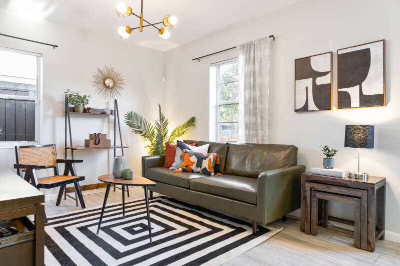 airbnb Photographer / Real Estate photographer / Interior Designer Photographer