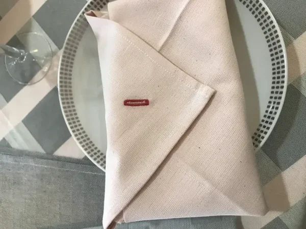Serviette de table en coton rose poudré