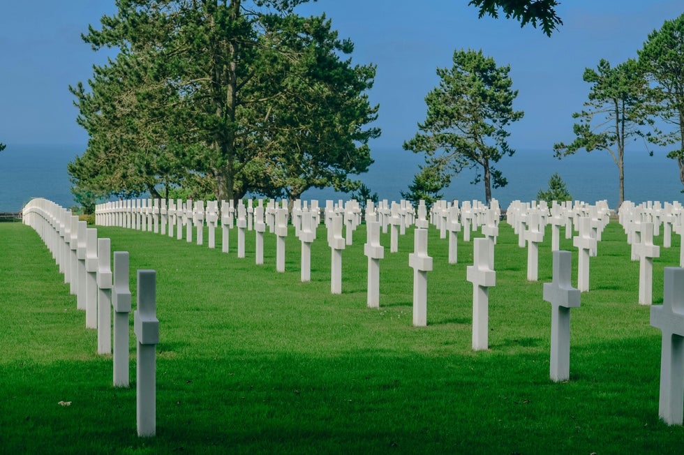 Military cemetery representing how to research WWI and WWII burial records via the CWGC website