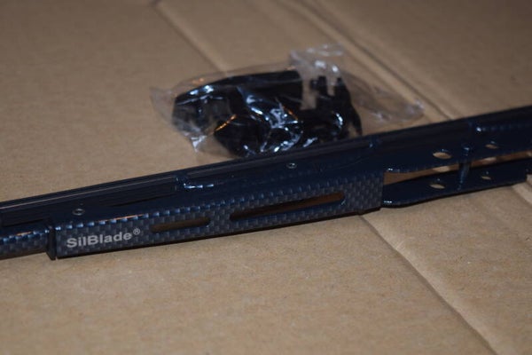 Single Ultra Carbon look wiper blades 20" 21" 24" inch