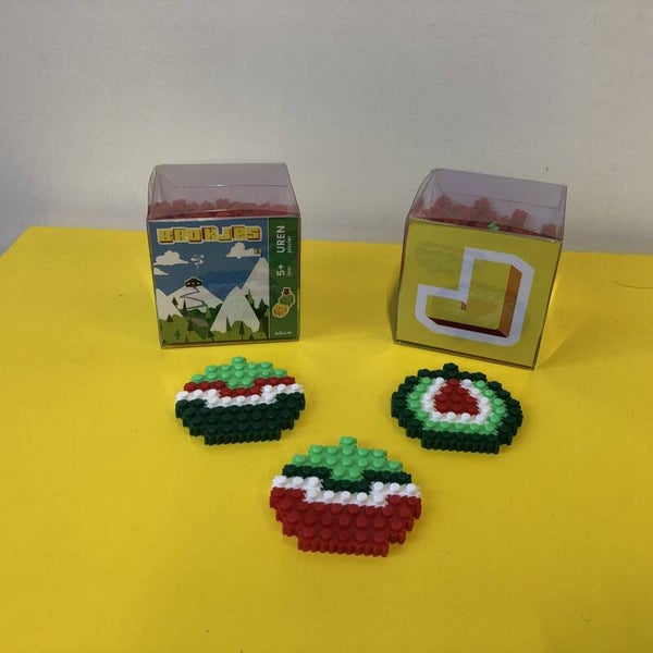 Kerstballen groen-wit-rood