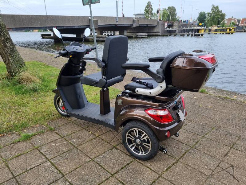 scootmobiel econelo