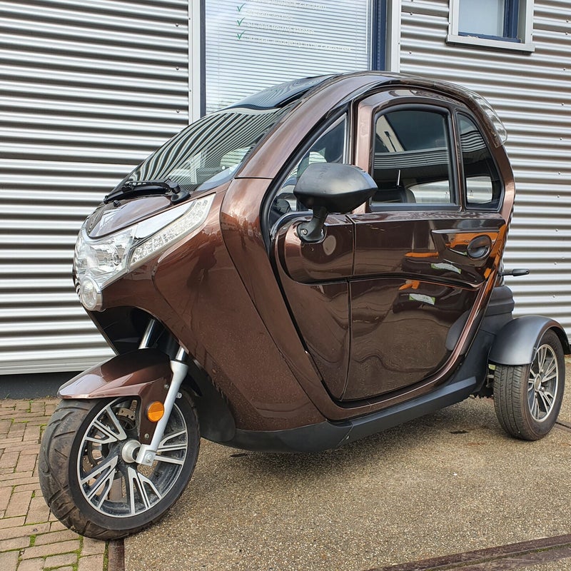 Overdekte scooter