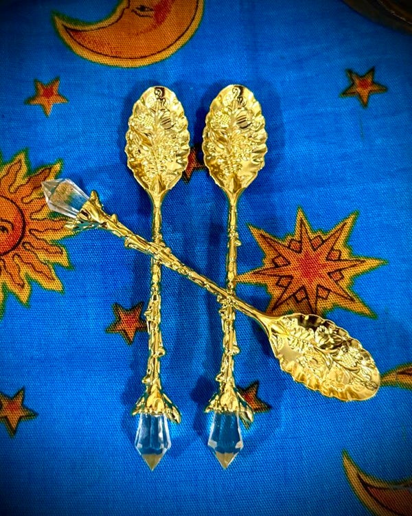 Bright gold witch spoon
