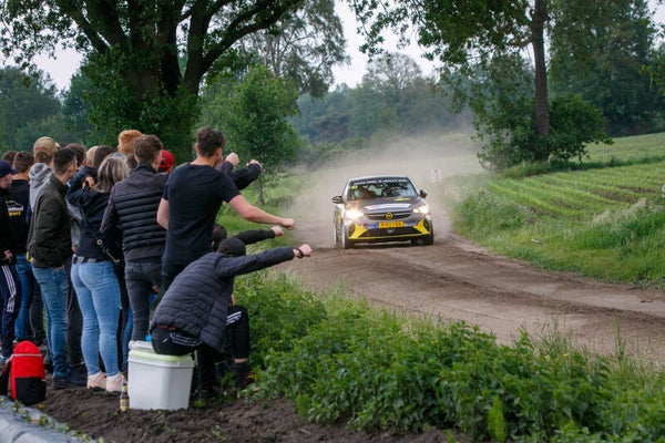 MEGA FAN - Jari van Hoof