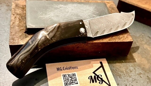 Magnifique Curnichjolu corne bouc et lame damas