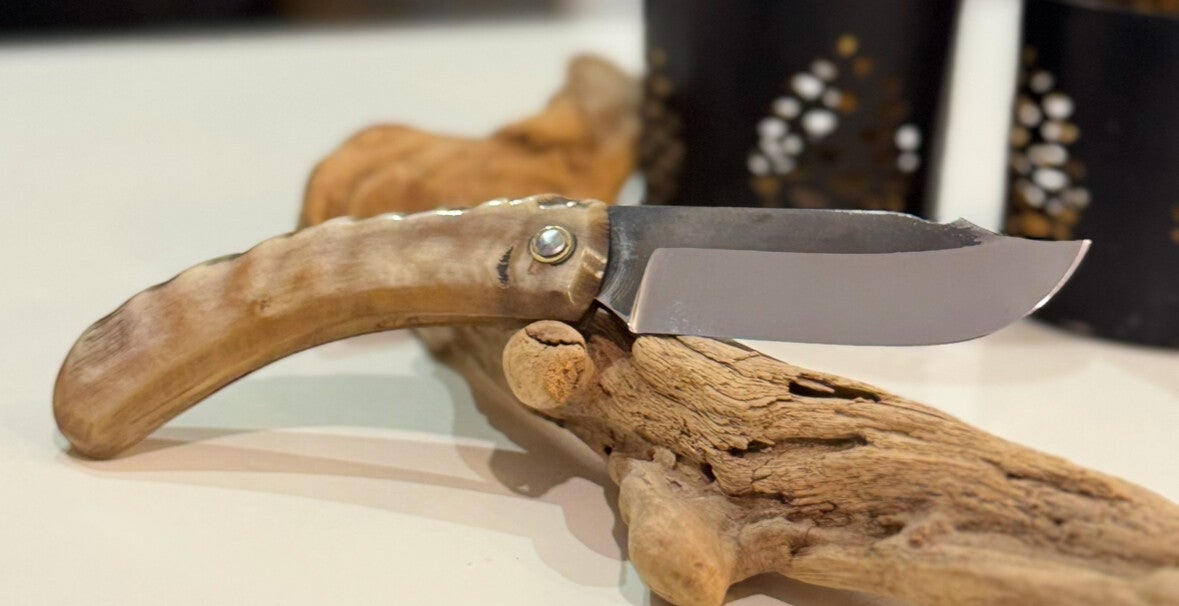 Cultella manche en chêne vieilli et lame en acier carbone XC75