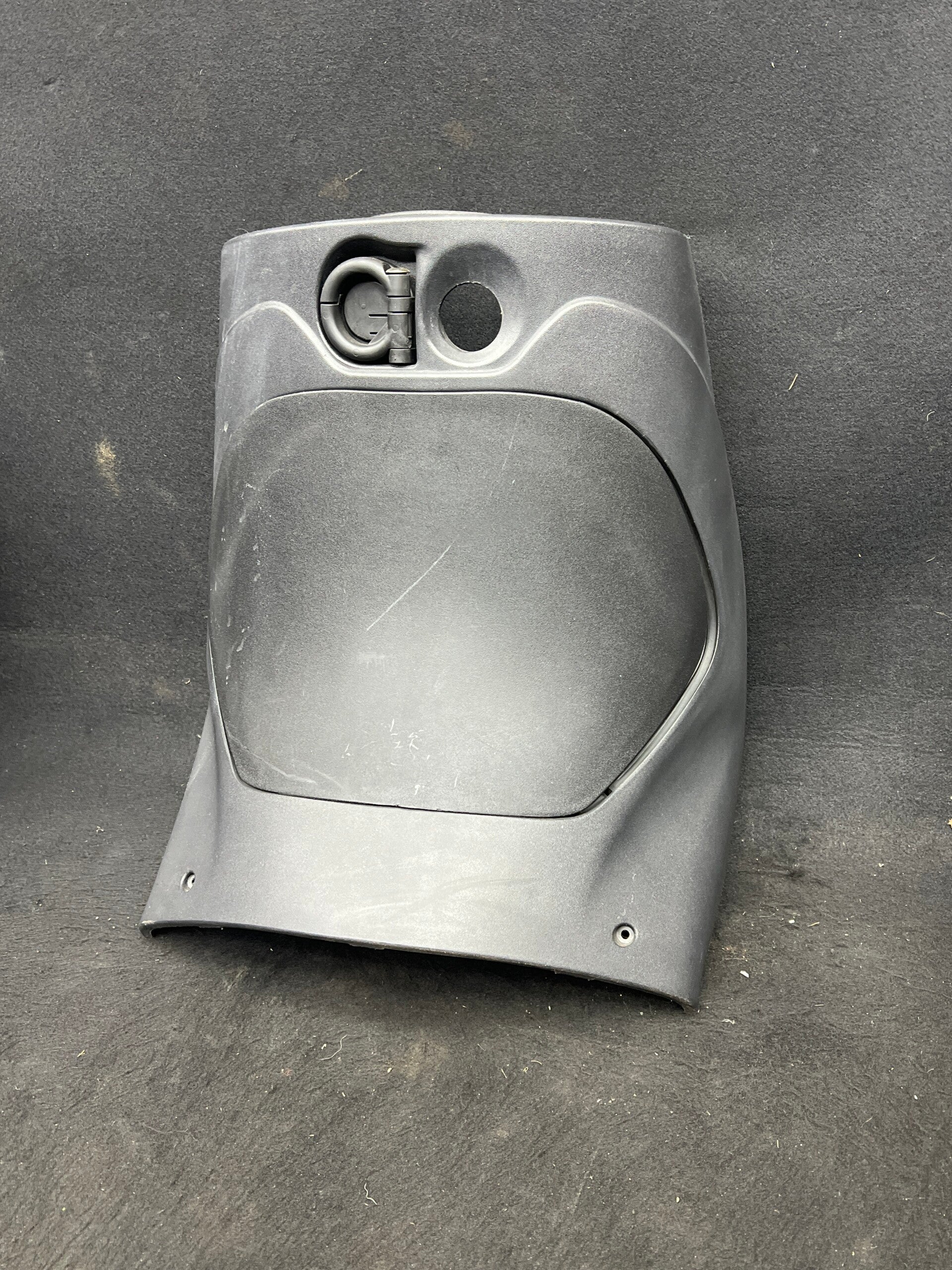 Piaggio zip knie kap