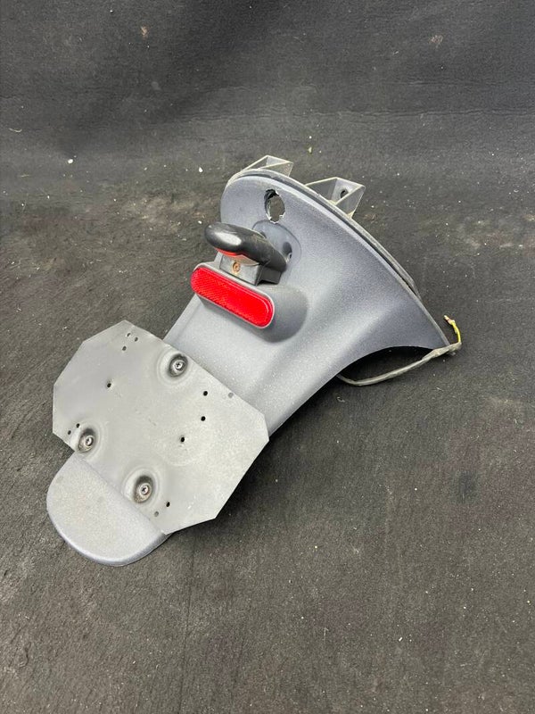 Piaggio zip  spatbord met lampje