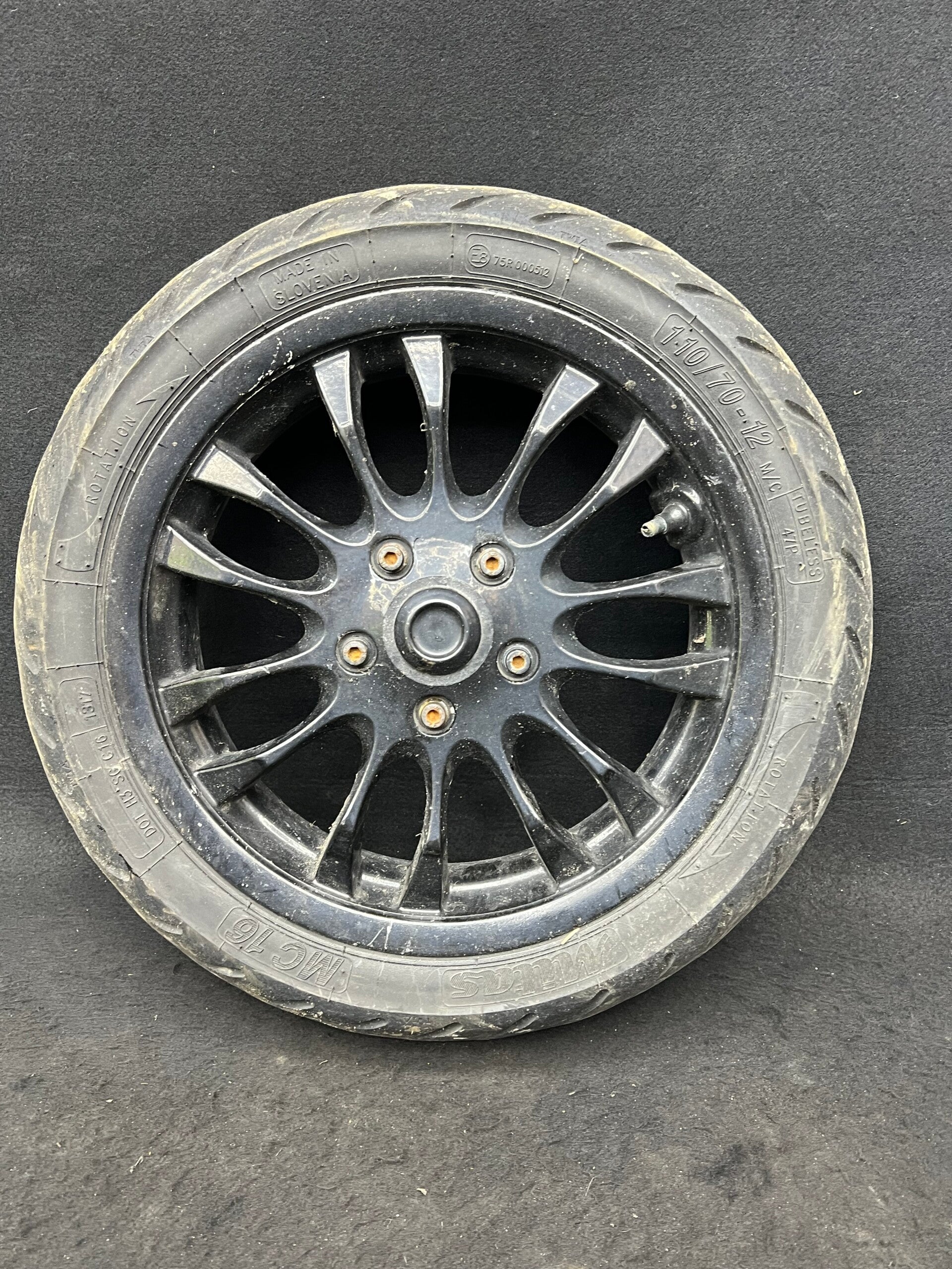 Vespa sprint voorvelgen