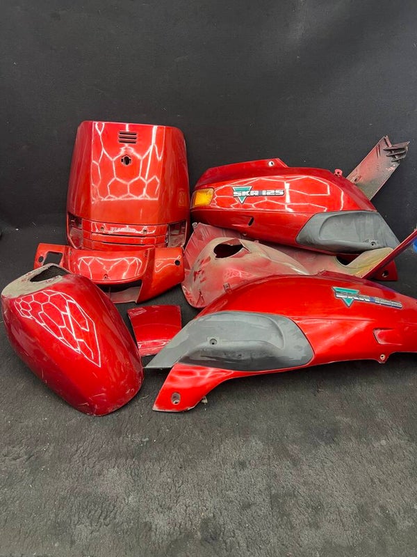 Piaggio skr kappen set compeet