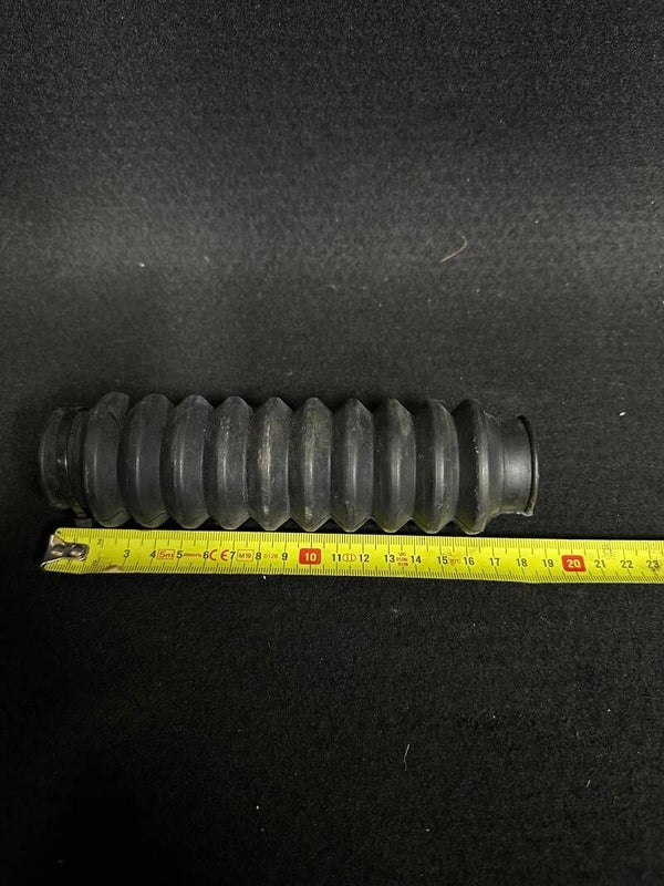 Piaggio skr/typhoon luchtslang van filter naar frame