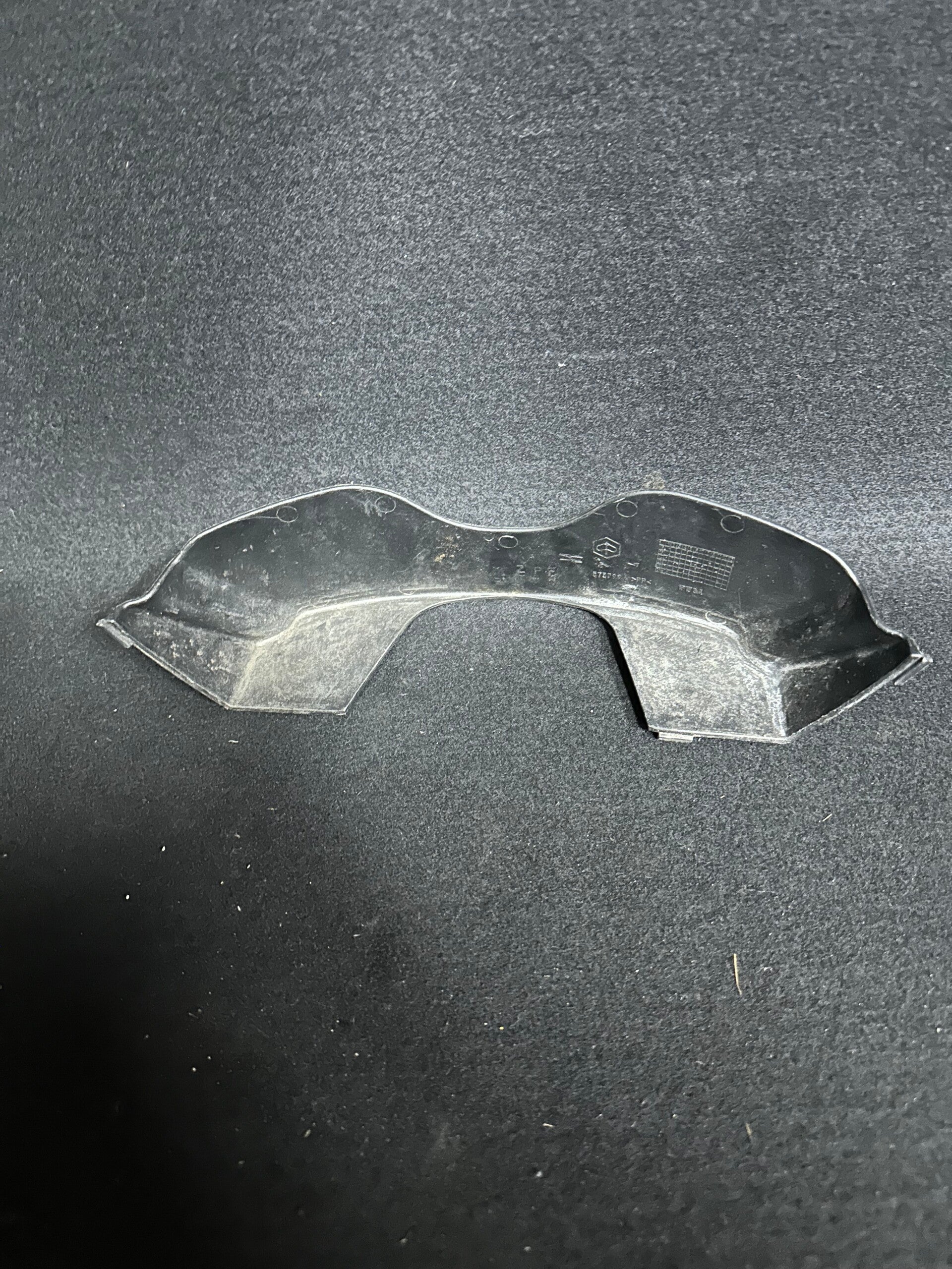 Piaggio zip kniekap bakje