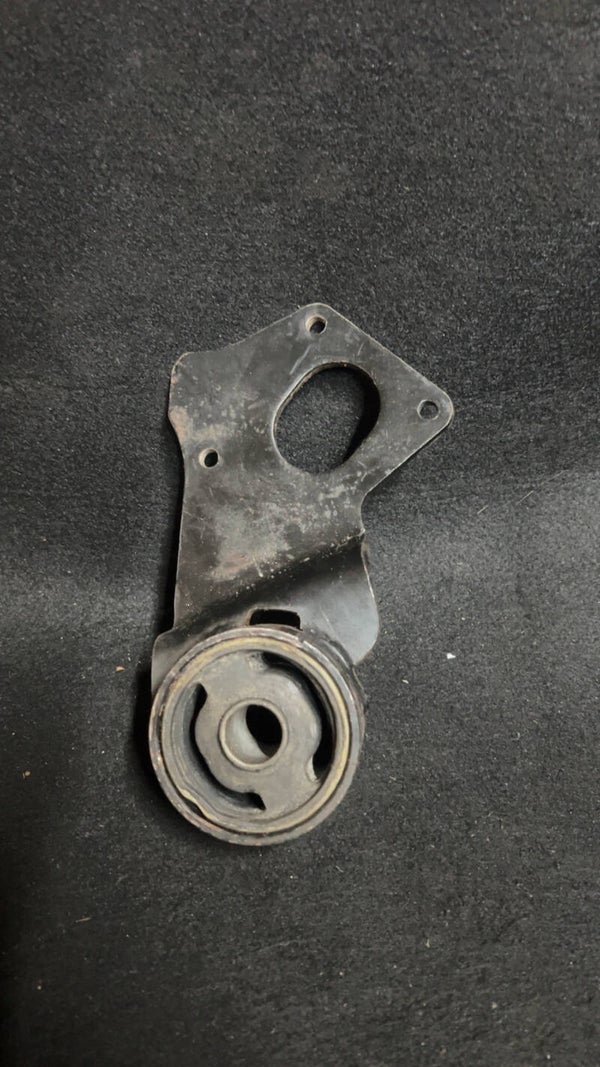 Piaggio zip subframe rubber 4 t