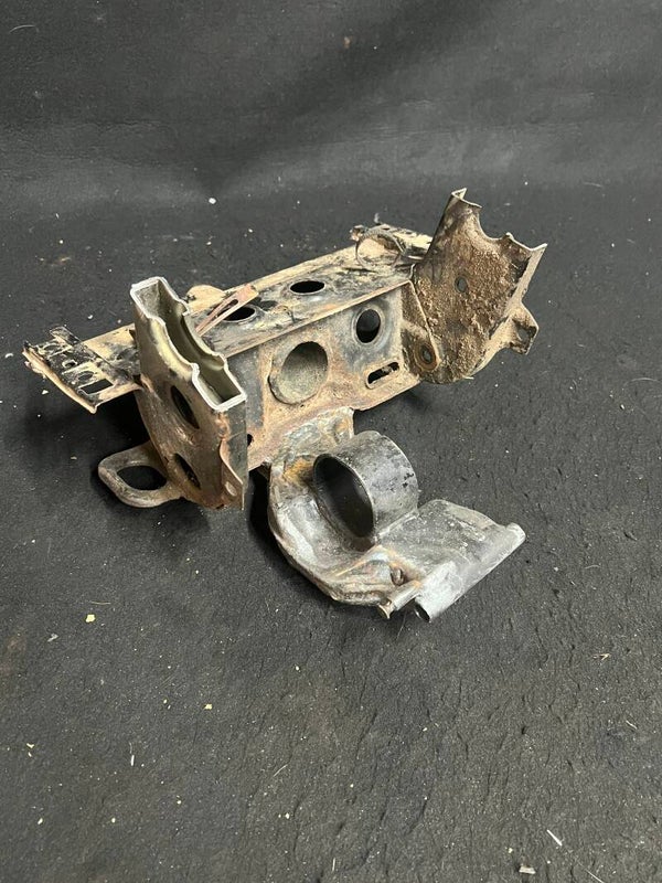 Typhoon 125 swingarm