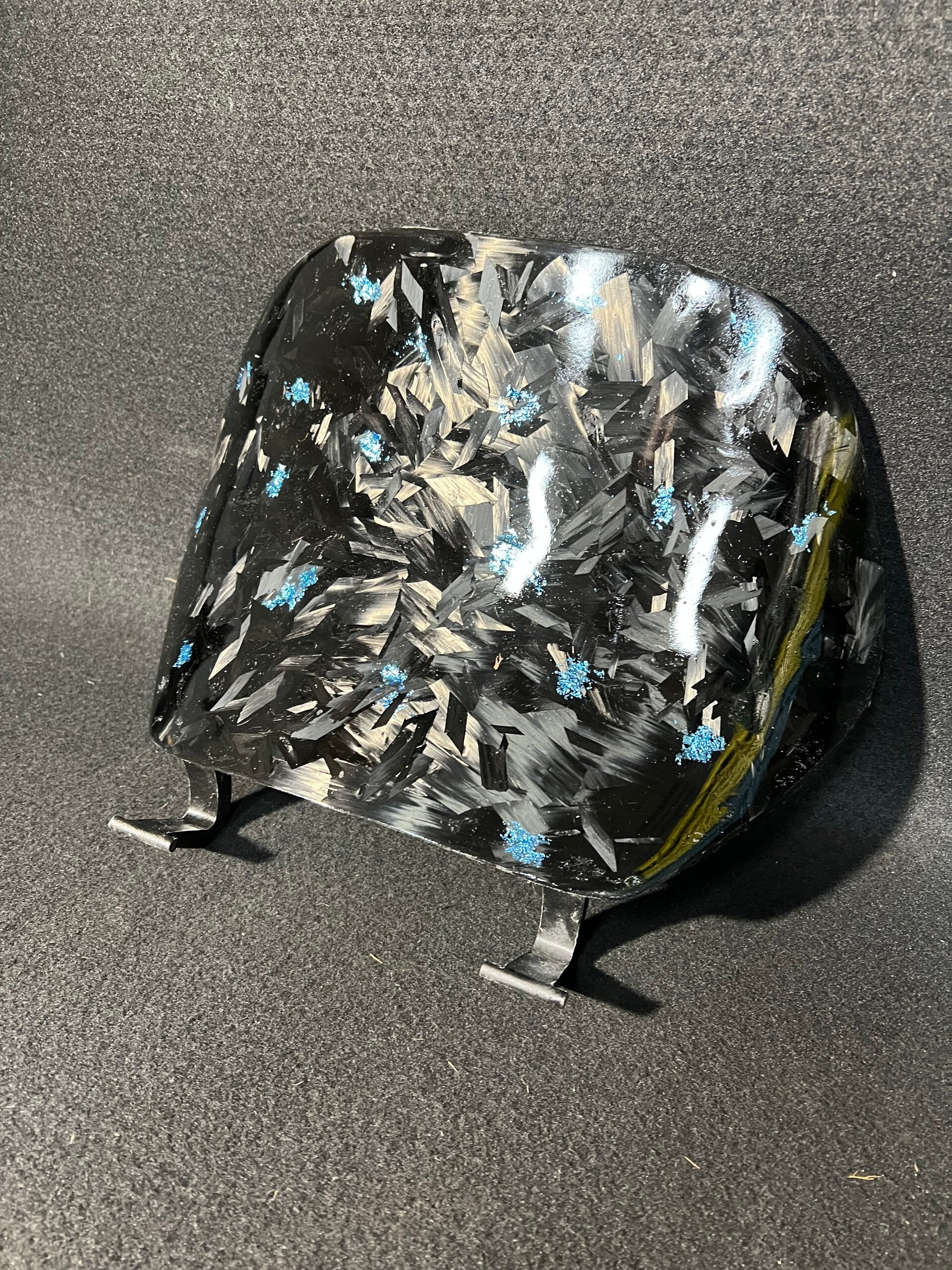 Piaggio zip Kniekap Carbon licht blauw