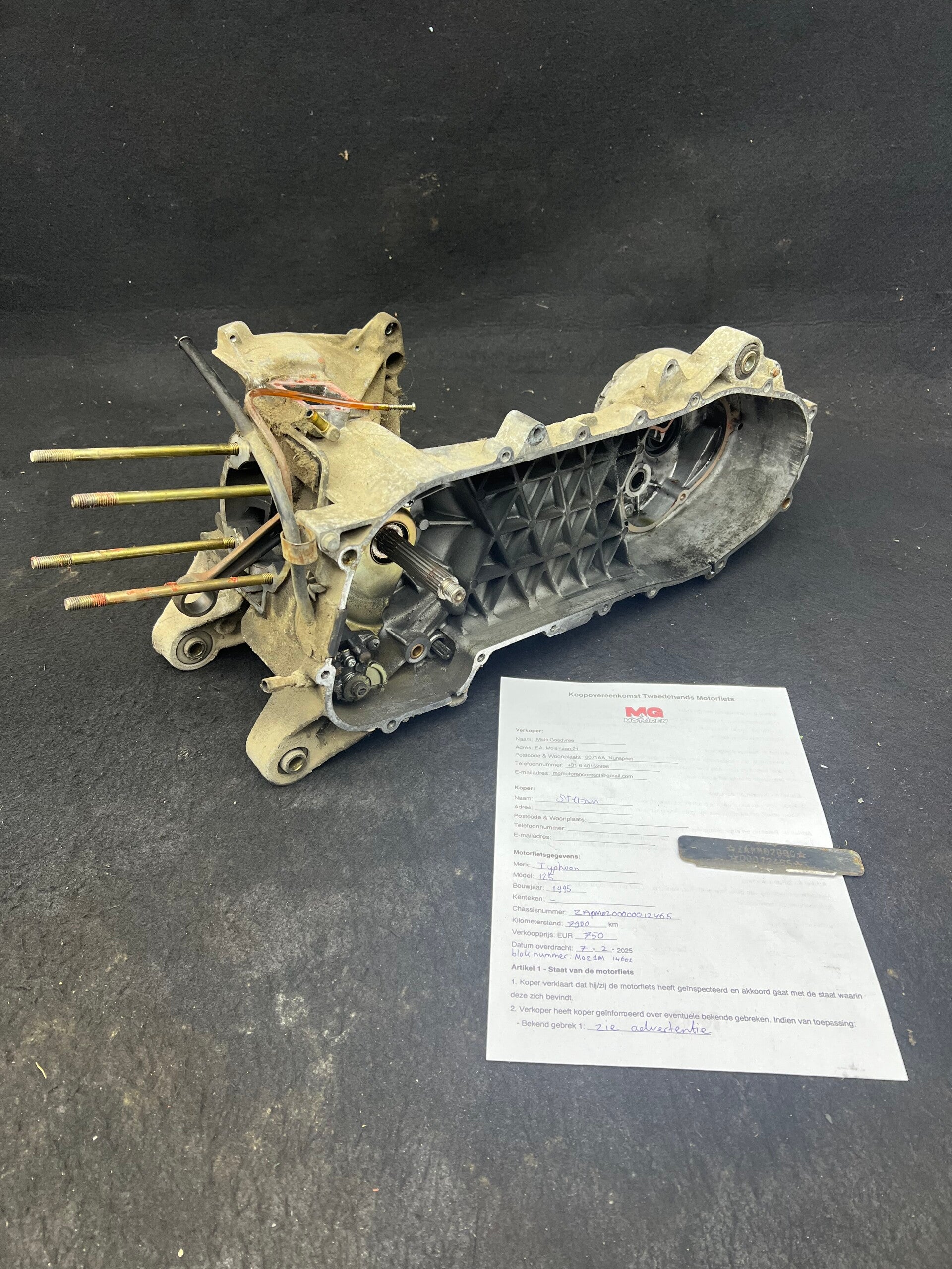 Typhoon carter met papieren