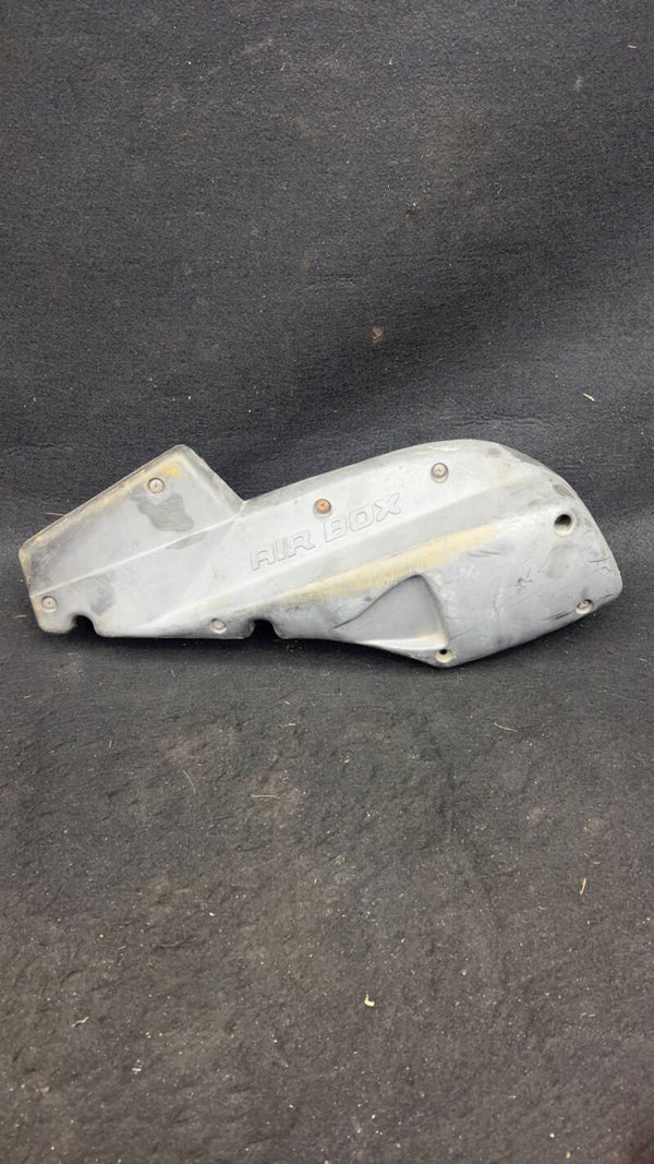 Piaggio Quarts luchtfilter box