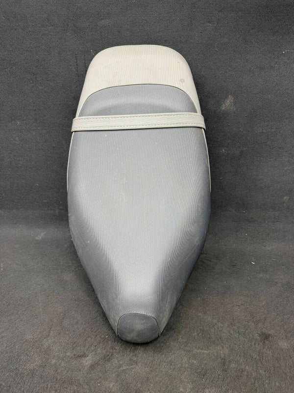 Gilera runner zadel