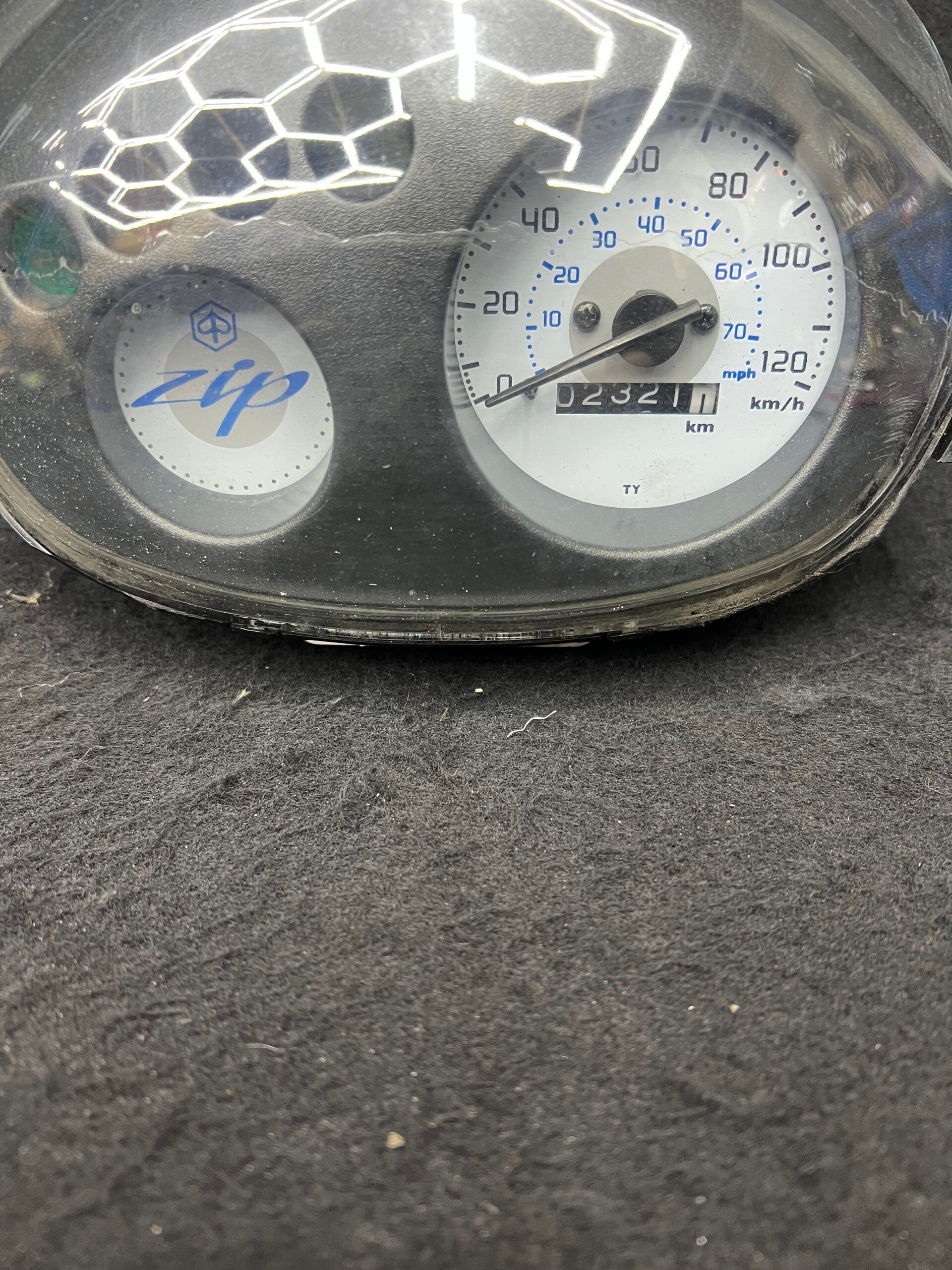 120 teller zip compeet