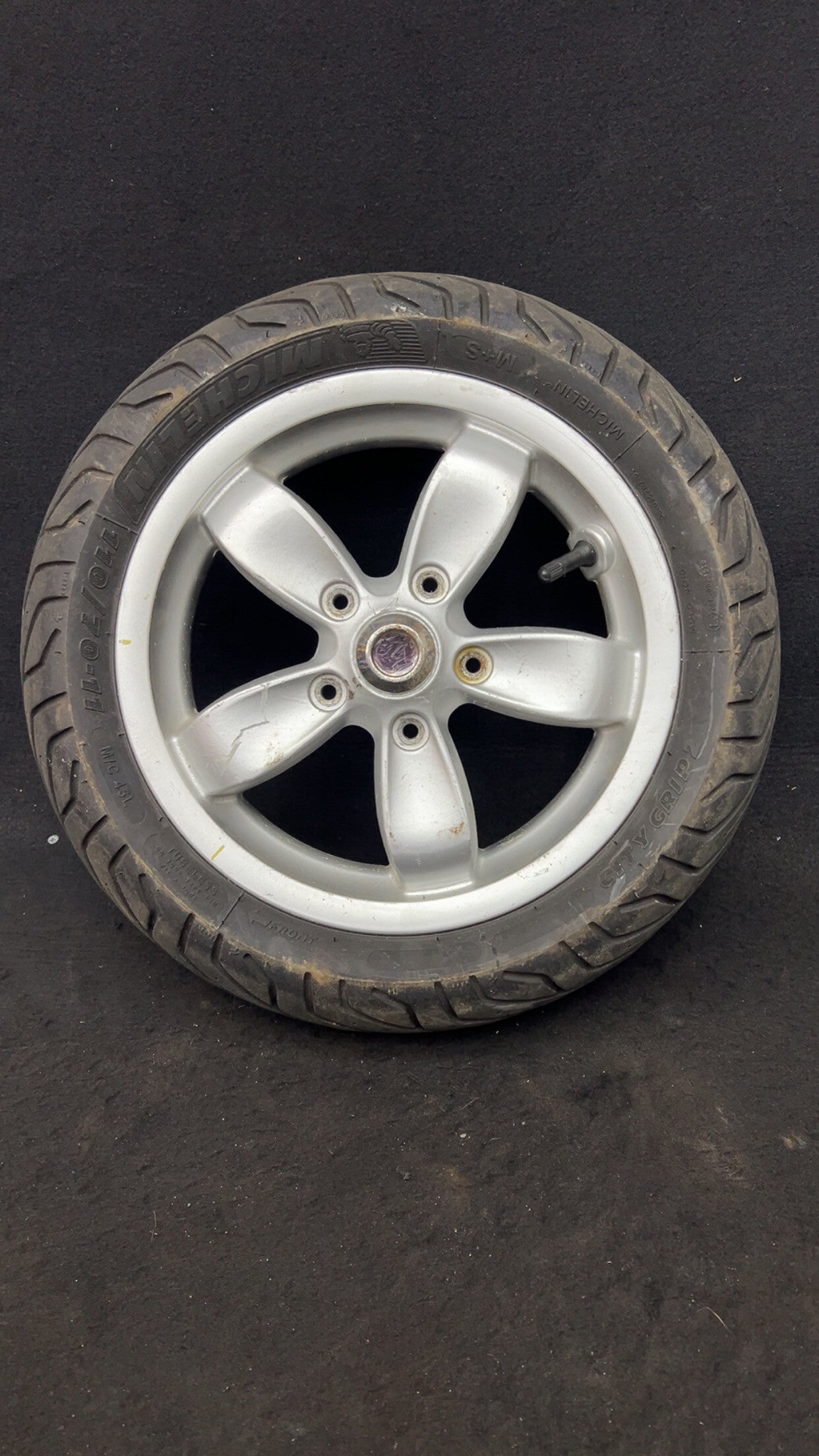 Vespa Primavera voorvelg