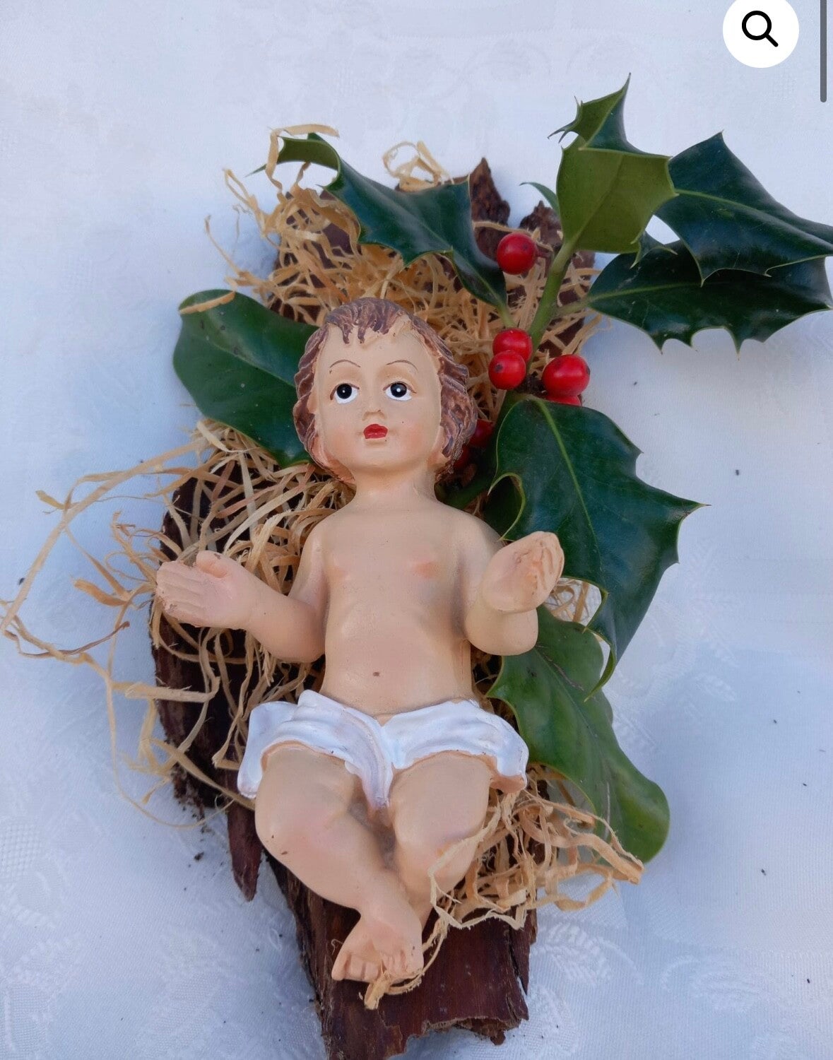 Figura del Niño Jesús en su Cuna – Navidad Rústica y Auténtica