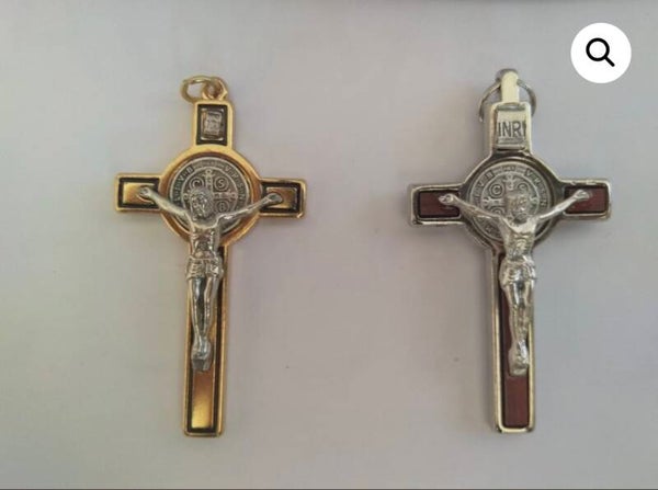 Cruz de San Benito para Colgar – Protección y Fe Milenaria