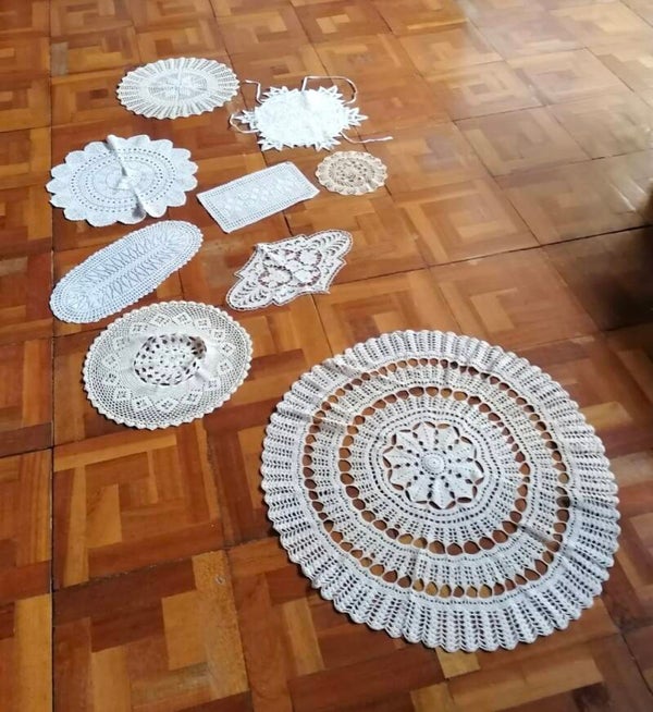 Colección de Tapetes de Ganchillo – Artesanía Textil Exclusiva