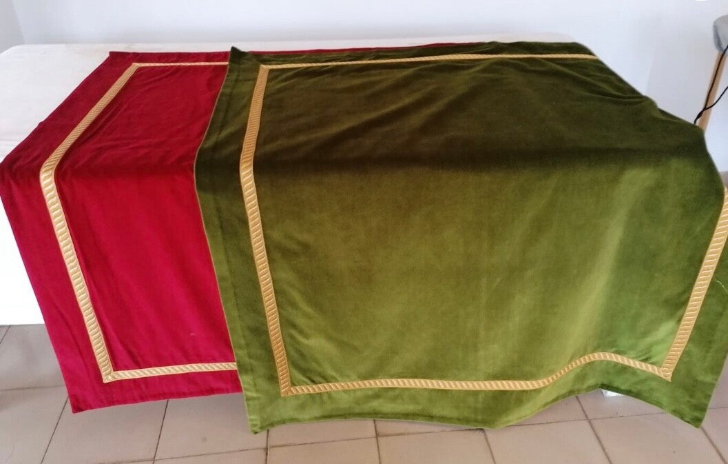 Colgadura de Terciopelo para Ventanas – Acabado de Alta Costura