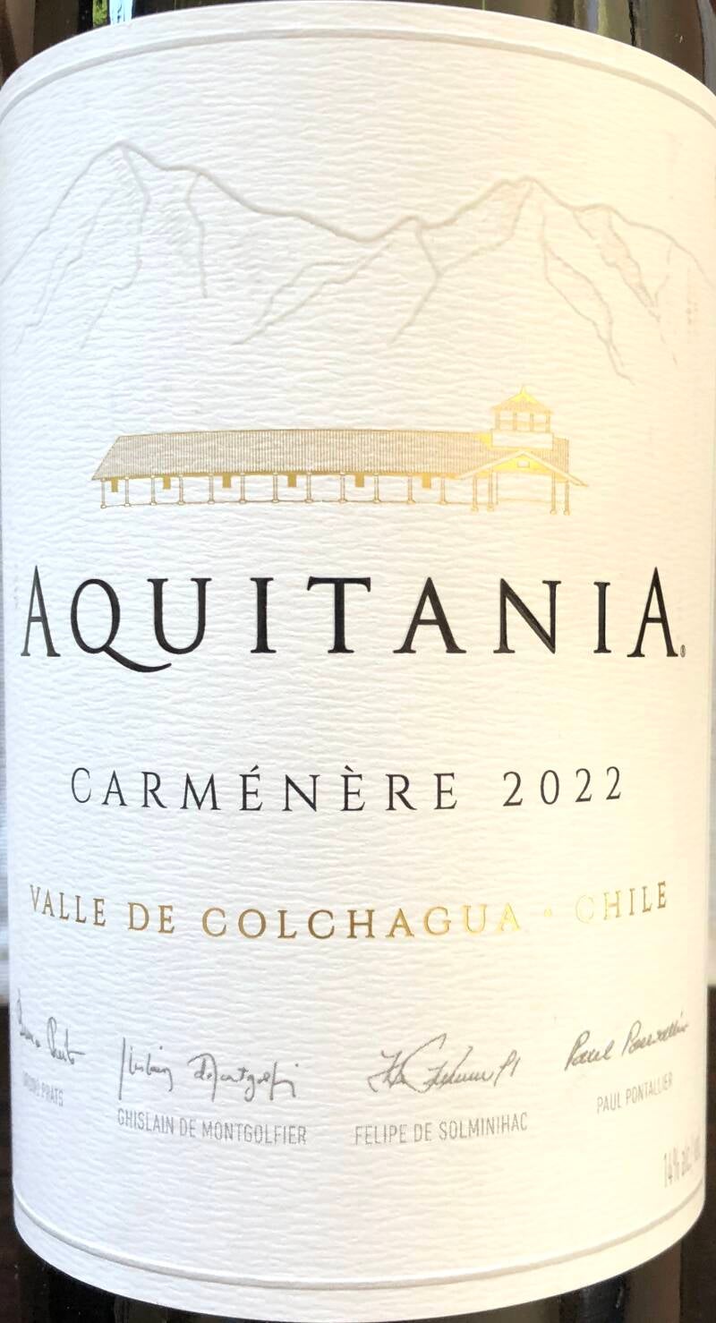 aquitania-carmenere-standard.jpg