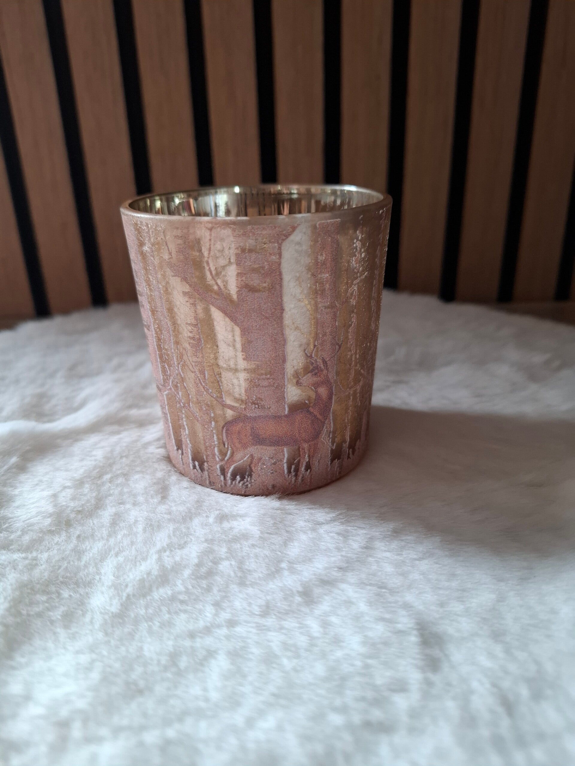 Ruby Gold Tealight Holder – Deer  🦌✨